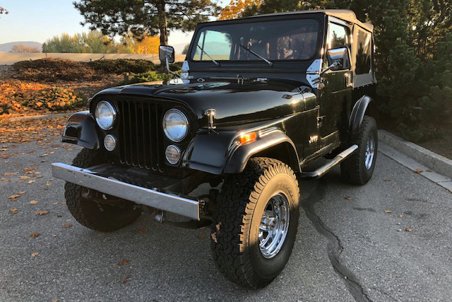 1985 JEEP CJ7 CONVERTIBLE - Front 3/4 - 224718