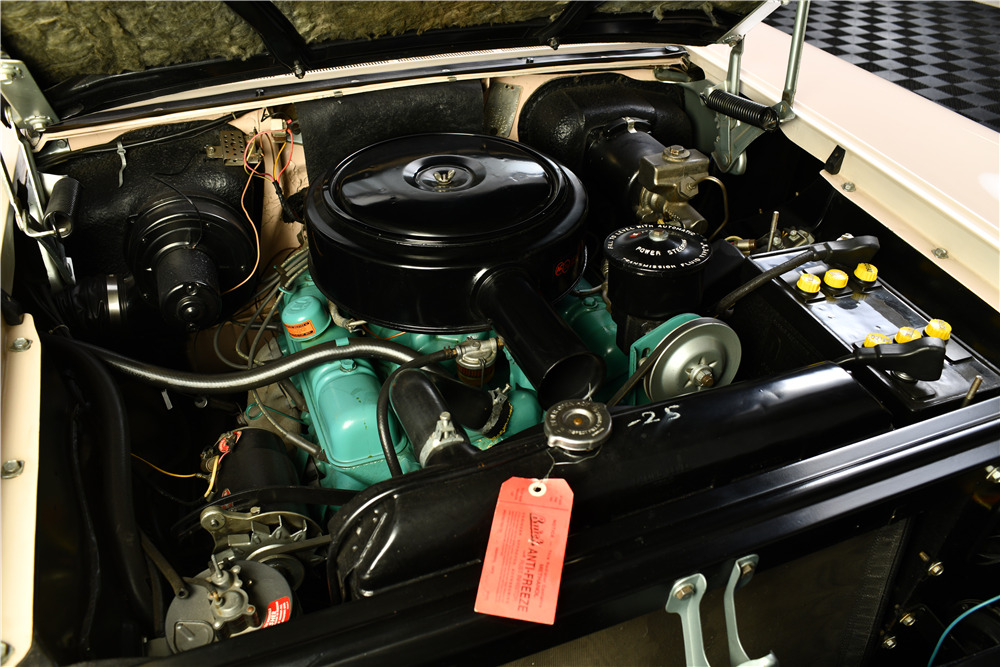 1957 BUICK ROADMASTER 76R - Engine - 224757