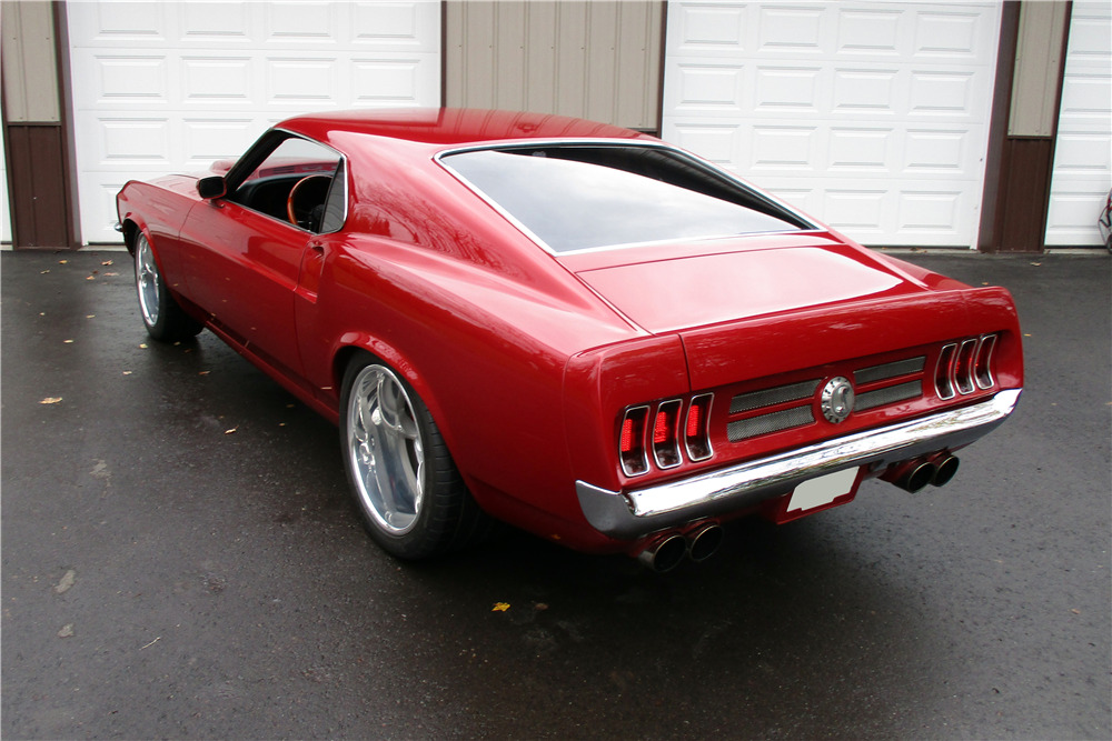 1969 FORD MUSTANG CUSTOM FASTBACK - Rear 3/4 - 224796