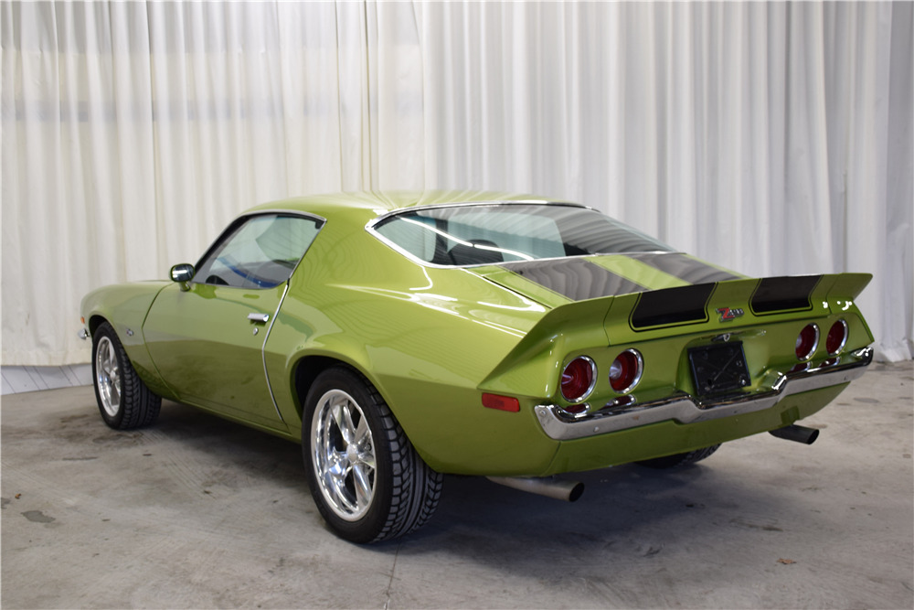 1971 CHEVROLET CAMARO Z/28 CUSTOM COUPE - Rear 3/4 - 224941