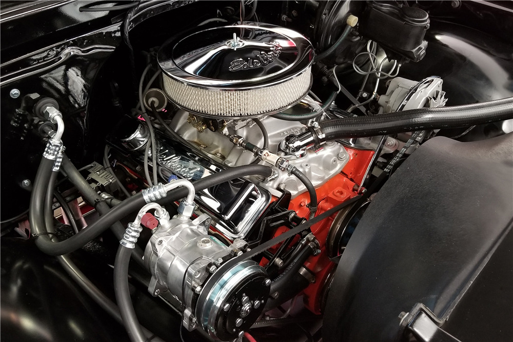 1970 CHEVROLET C10 CUSTOM PICKUP - Engine - 225022