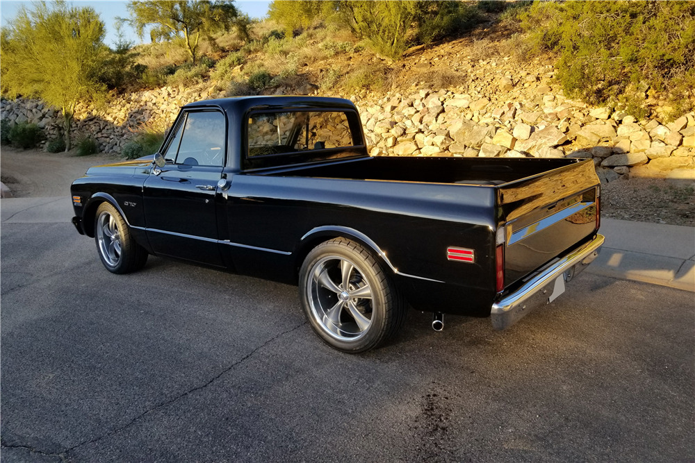 1970 CHEVROLET C10 CUSTOM PICKUP - Rear 3/4 - 225022