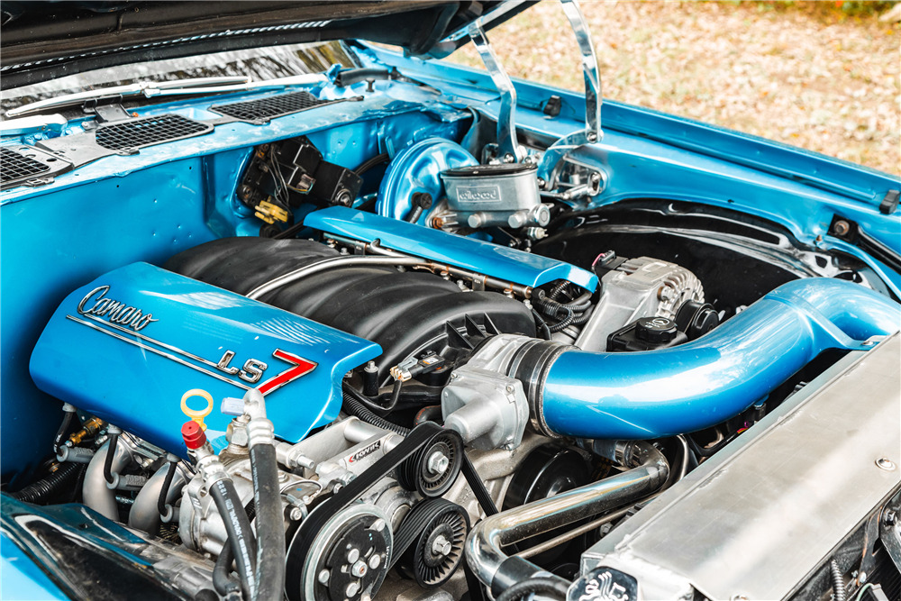 1970 CHEVROLET CAMARO Z/28 CUSTOM - Engine - 225130