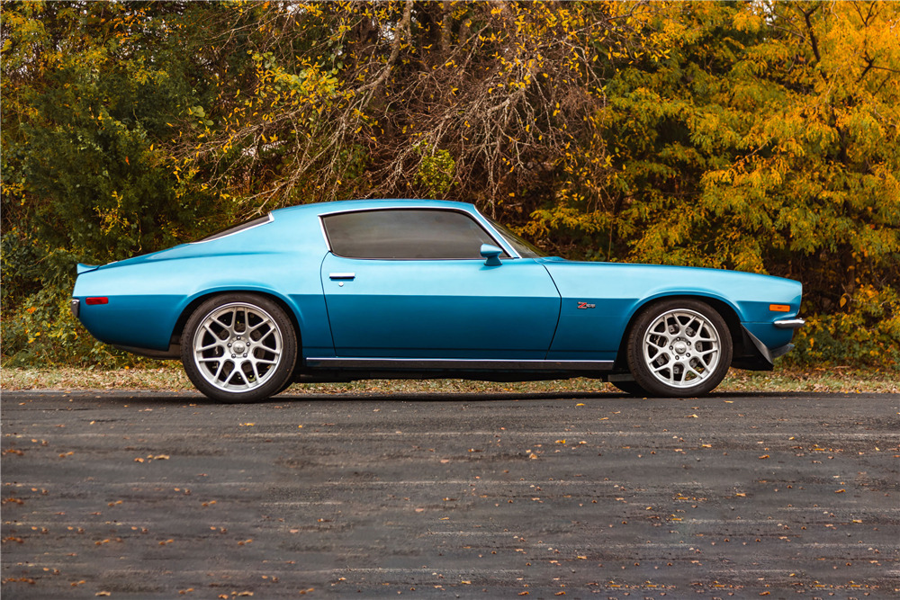 1970 CHEVROLET CAMARO Z/28 CUSTOM - Side Profile - 225130