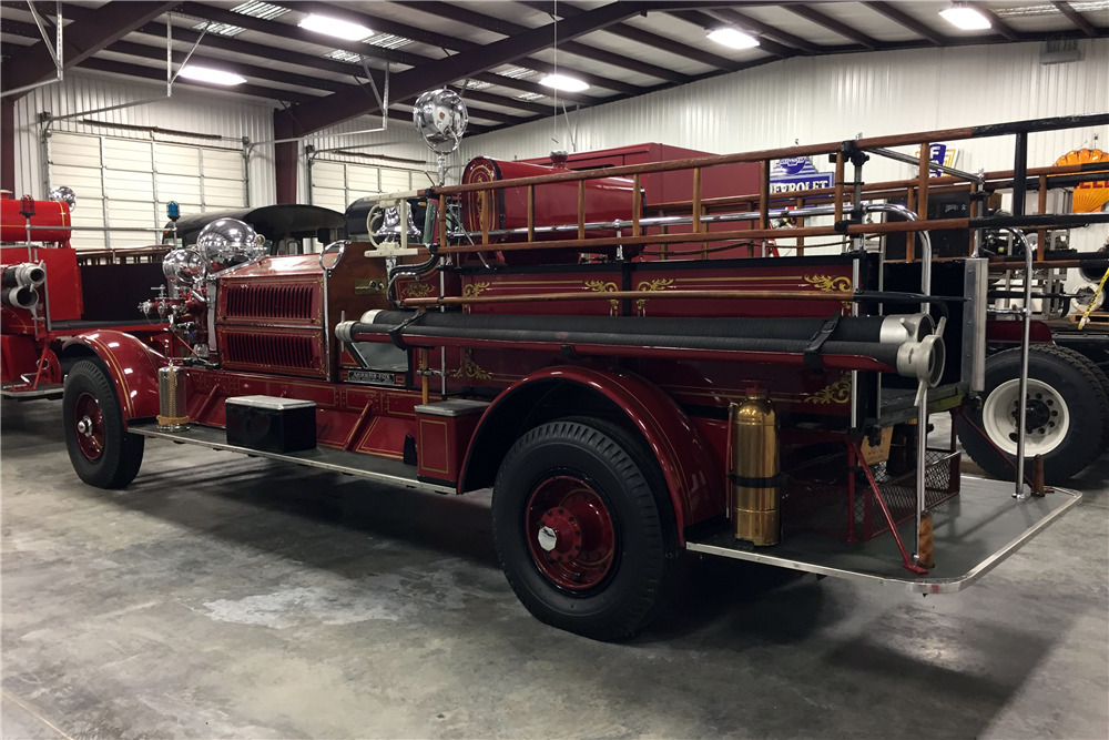 1928 AHRENS FOX M S 2 ANTIQUE FIRETRUCK Rear 3 4 225615