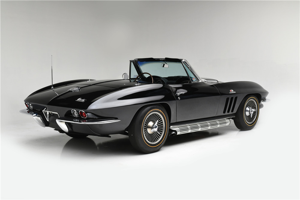 1966 CHEVROLET CORVETTE 427/425 CONVERTIBLE - Rear 3/4 - 225681