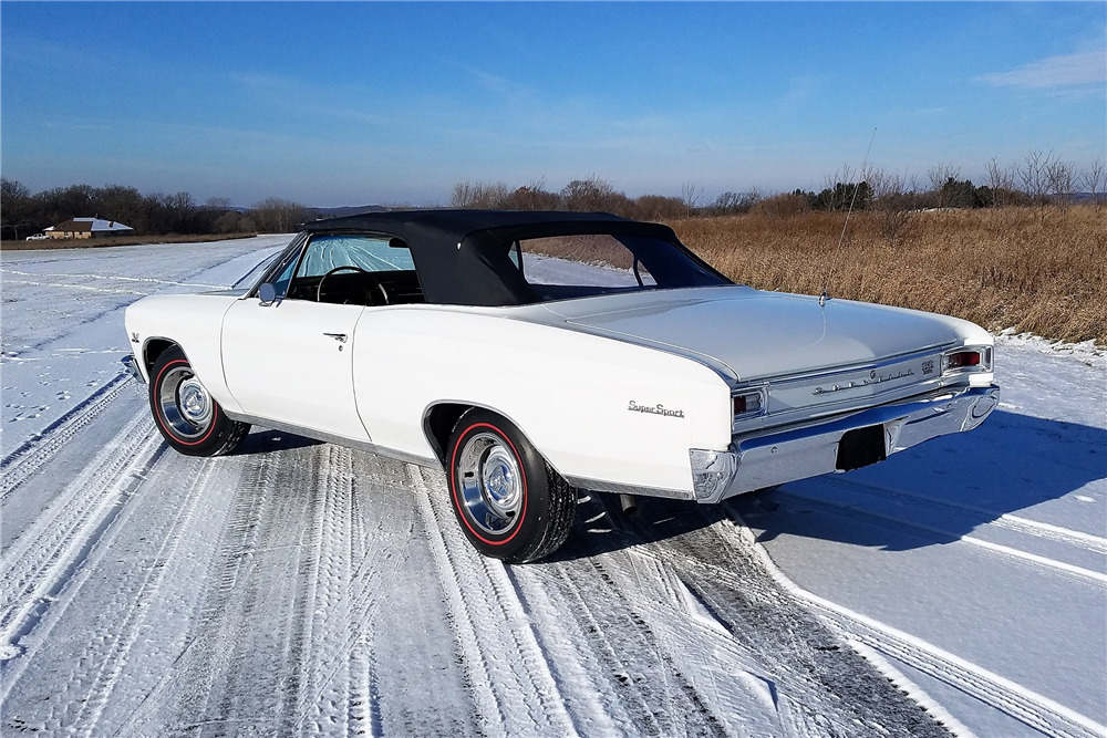 1966 CHEVROLET CHEVELLE SS 396 CONVERTIBLE - Rear 3/4 - 225788