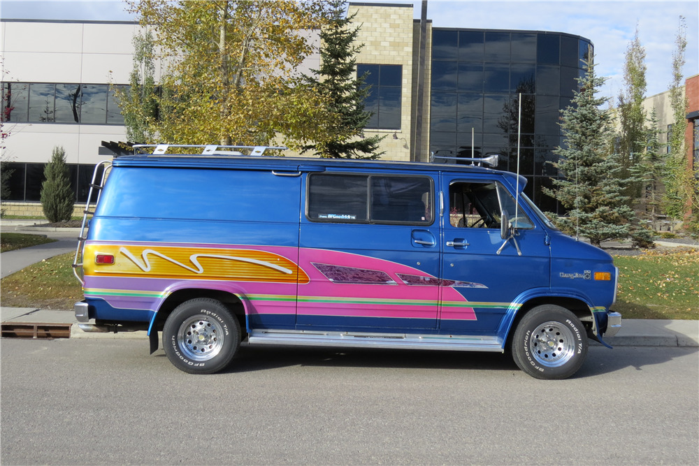 1979 CHEVROLET G20 CUSTOM VAN - Side Profile - 225800