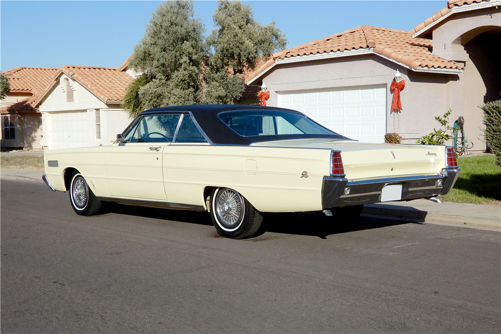1966 MERCURY MONTEREY - Rear 3/4 - 225854
