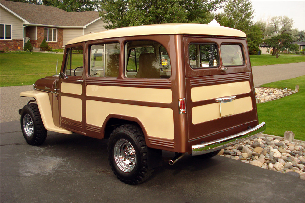 1955 WILLYS OVERLAND 4X4 STATION WAGON - Rear 3/4 - 225980
