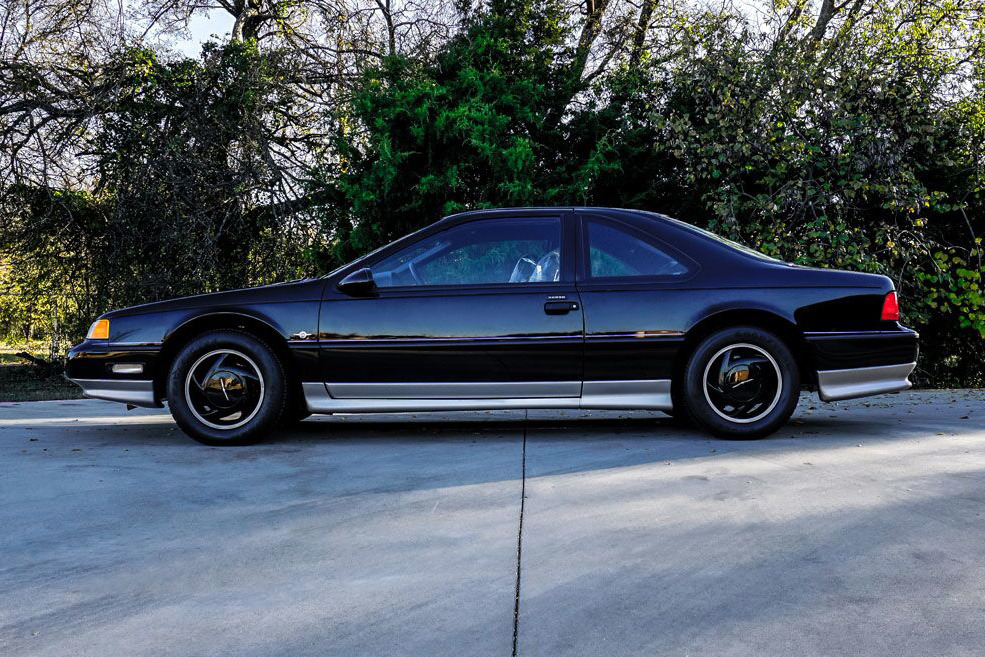 1990 Ford Thunderbird Super Coupe