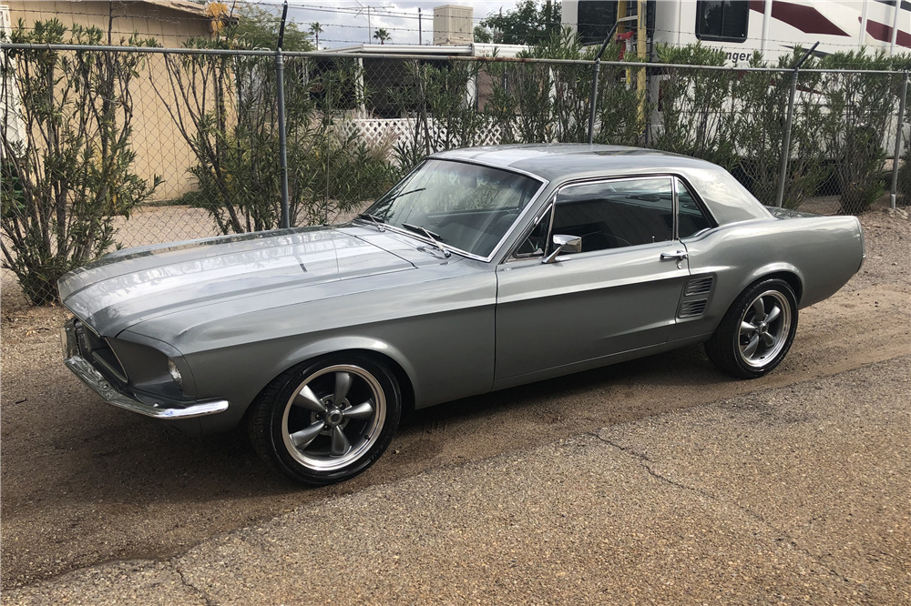 1967 FORD MUSTANG CUSTOM HARDTOP - Side Profile - 226178