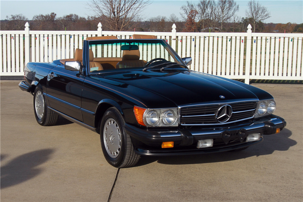 1989 MERCEDES-BENZ 560SL ROADSTER - Front 3/4 - 226205