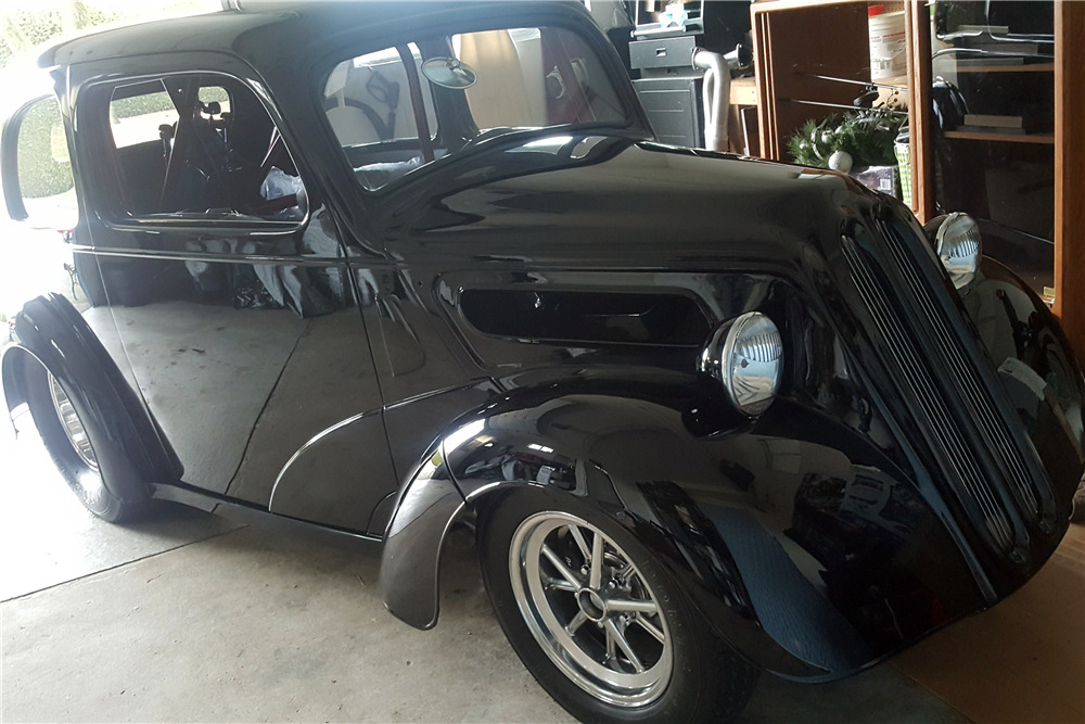 1949 FORD ANGLIA CUSTOM COUPE - Side Profile - 226240