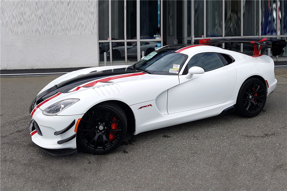 2017 DODGE VIPER ACR - Side Profile - 226248