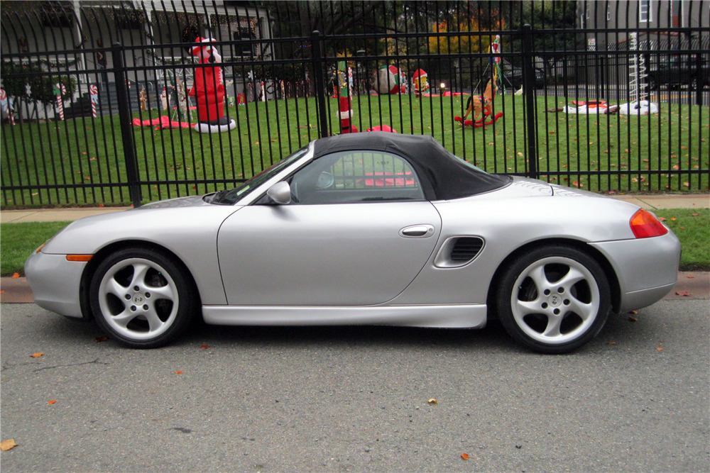 2002 PORSCHE BOXSTER - Side Profile - 226265