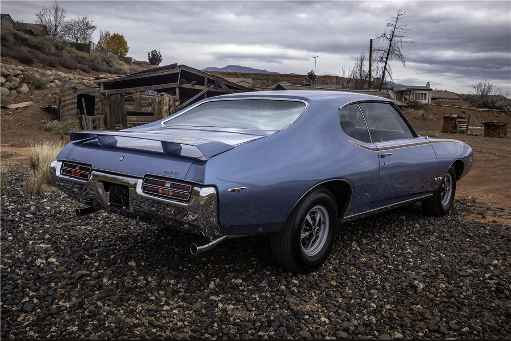 Low steel. Pontiac GTO 1969. Понтиак GTO judge 1969. GTO judge 1969. Pontiac GTO Ram Air 6.
