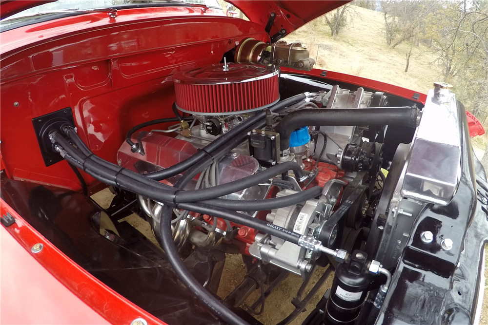 1953 FORD F-100 4X4 CUSTOM PICKUP - Engine - 226400