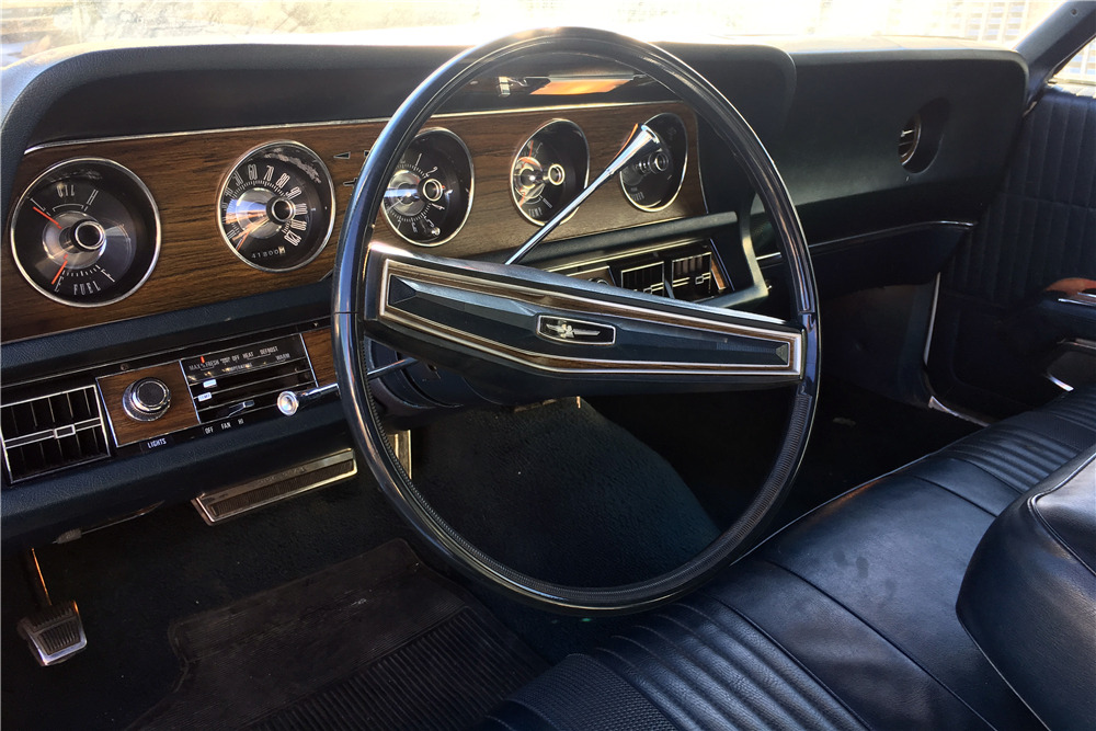 1971 FORD THUNDERBIRD - Interior - 226537