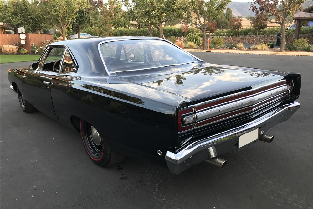 1968 PLYMOUTH ROAD RUNNER CUSTOM COUPE - Rear 3/4 - 226560