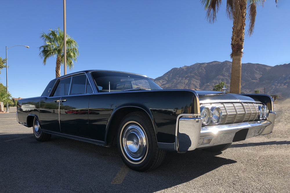 Lincoln continental 64