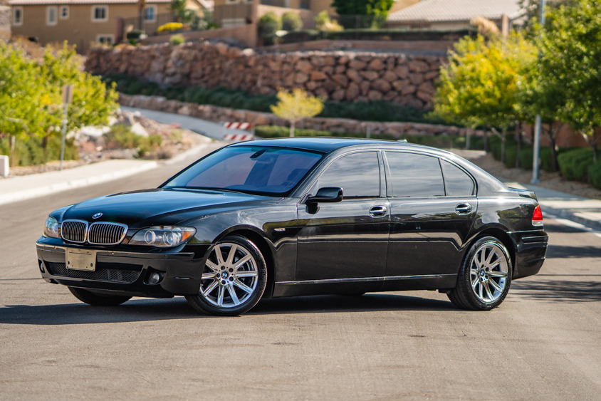 2007 BMW 750Li - Front 3/4 - 226570