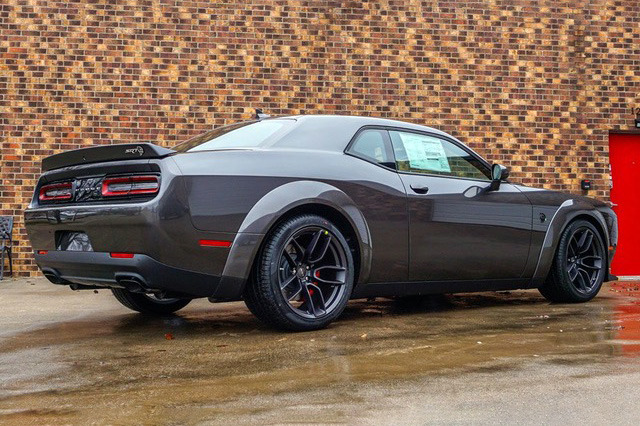 2019 Dodge Challenger Srt Hellcat Redeye Rear 3 4 226692