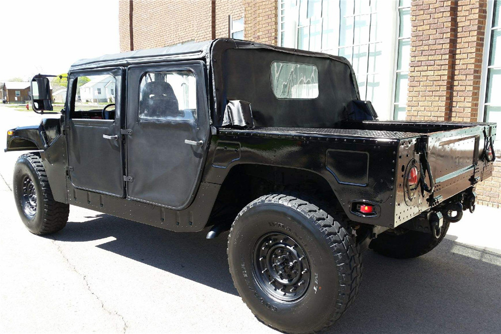 1993 AM GENERAL M998 CUSTOM HUMVEE - Rear 3/4 - 226741