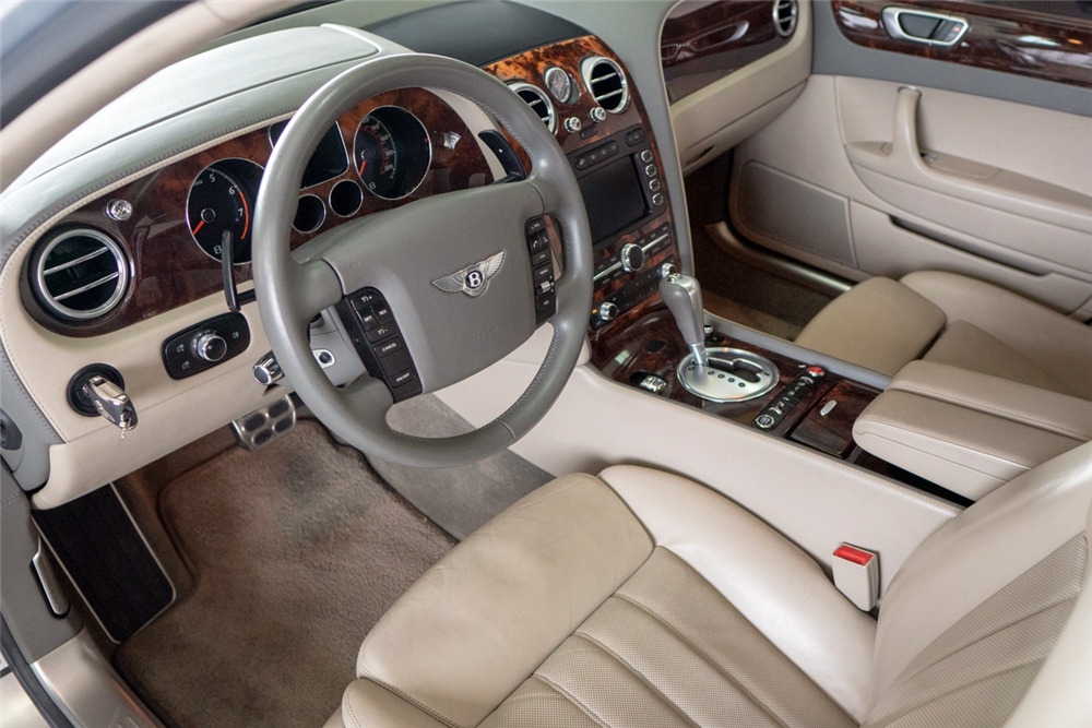 2006 BENTLEY FLYING SPUR - Interior - 226953