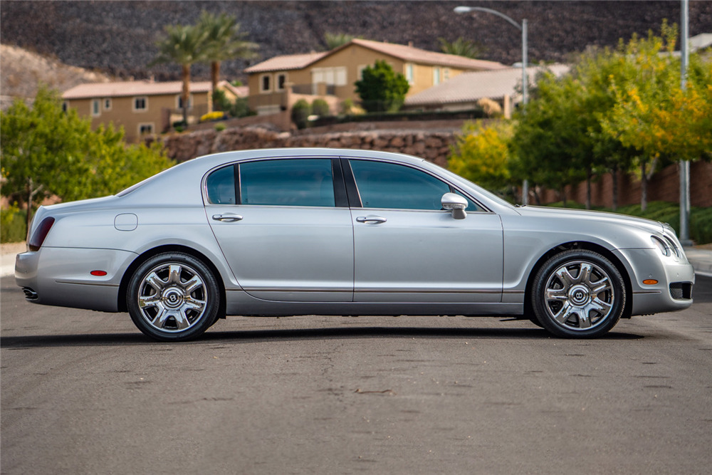 2006 BENTLEY FLYING SPUR - Side Profile - 226953