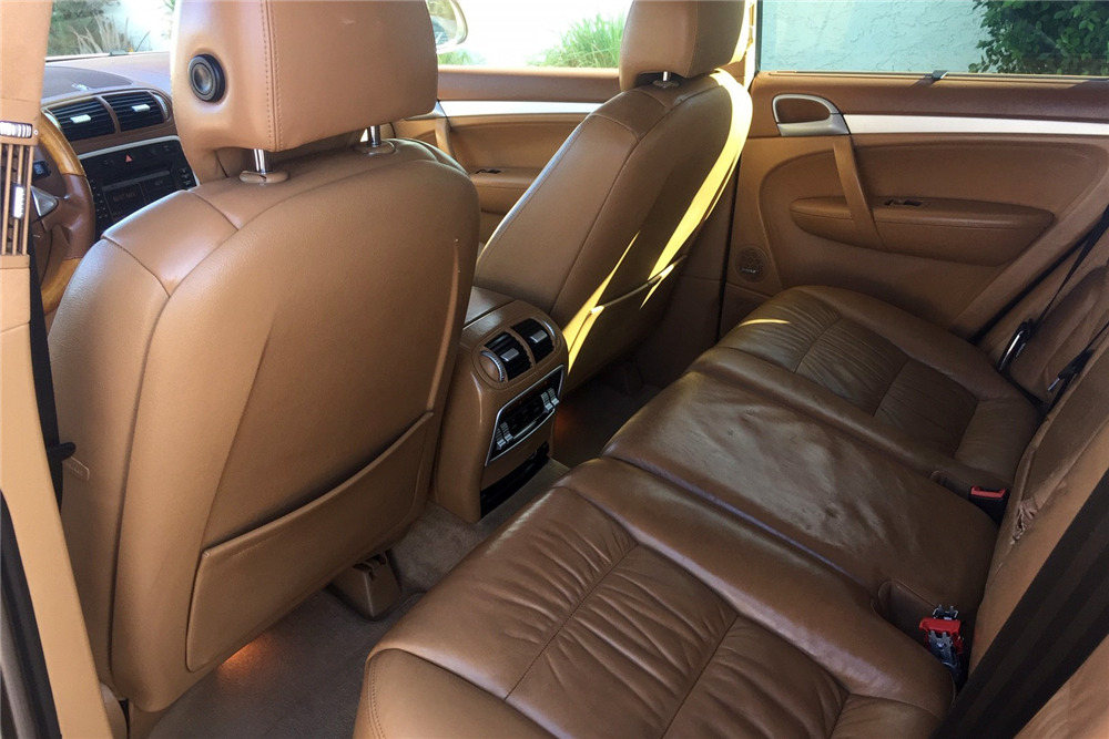 2004 PORSCHE CAYENNE TURBO - Misc 1 - 227131
