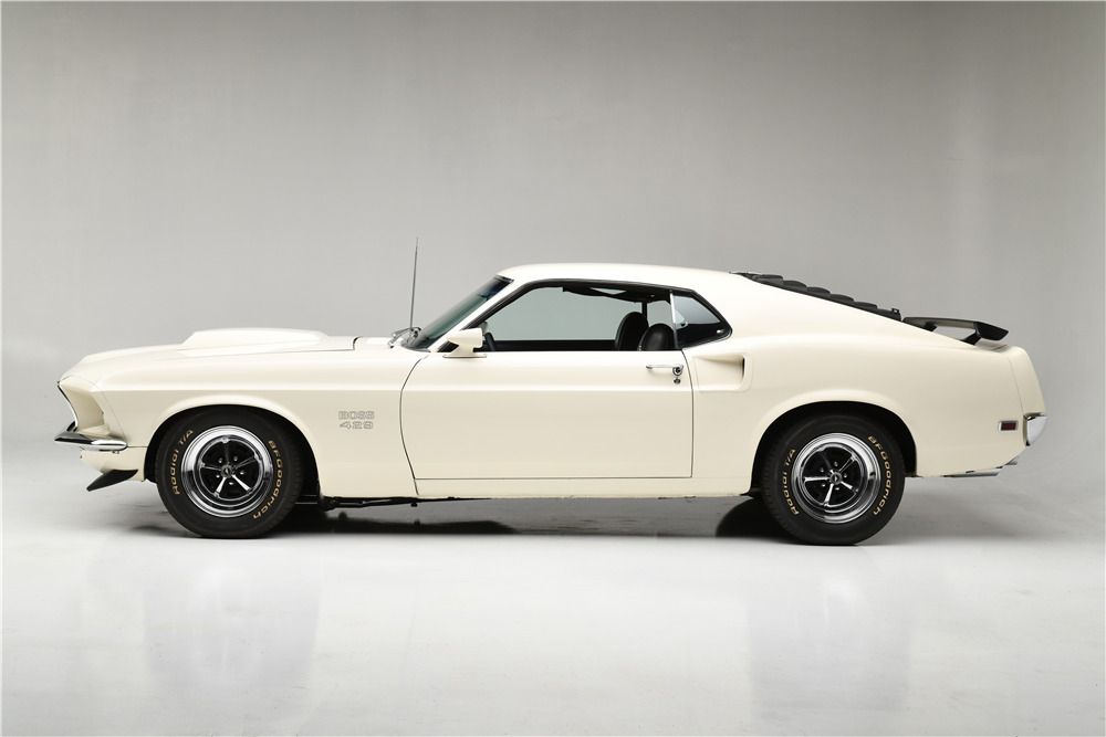 1969 FORD MUSTANG BOSS 429 - Side Profile - 227434