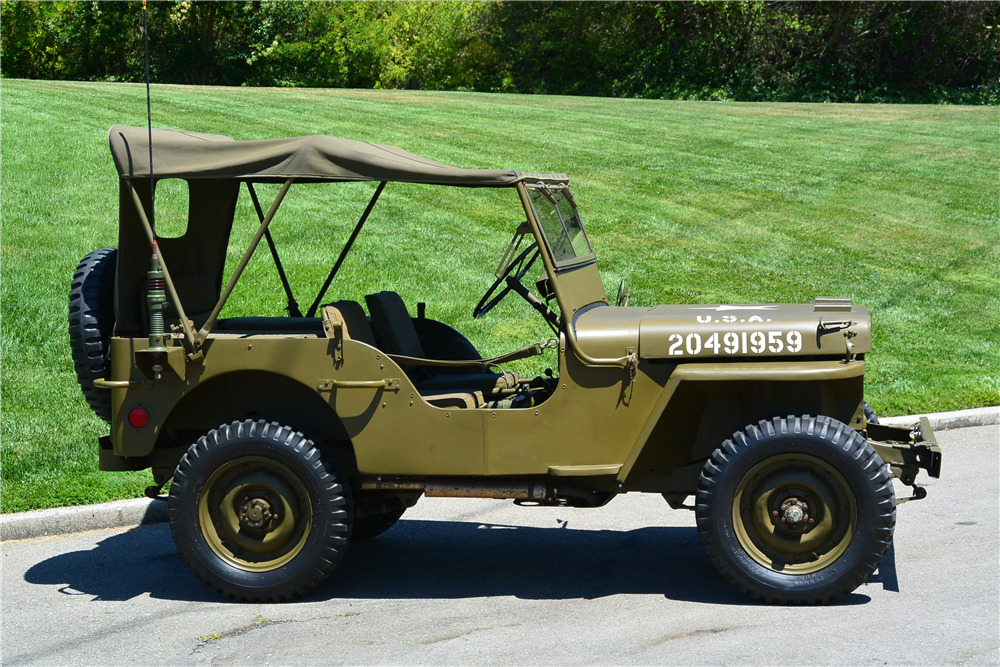 1942 FORD MILITARY-STYLE JEEP - Side Profile - 227461