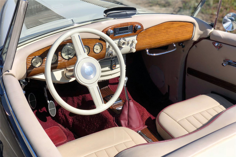 1953 SUNBEAM ALPINE CUSTOM ROADSTER - Interior - 227539