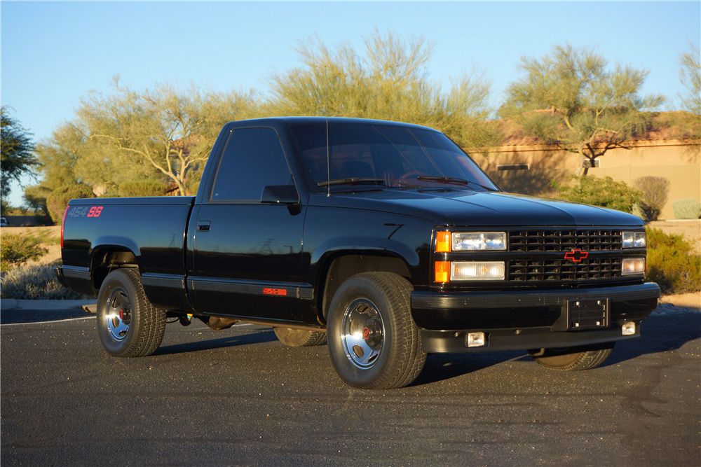 1990 CHEVROLET 454SS PICKUP - Front 3/4 - 228088