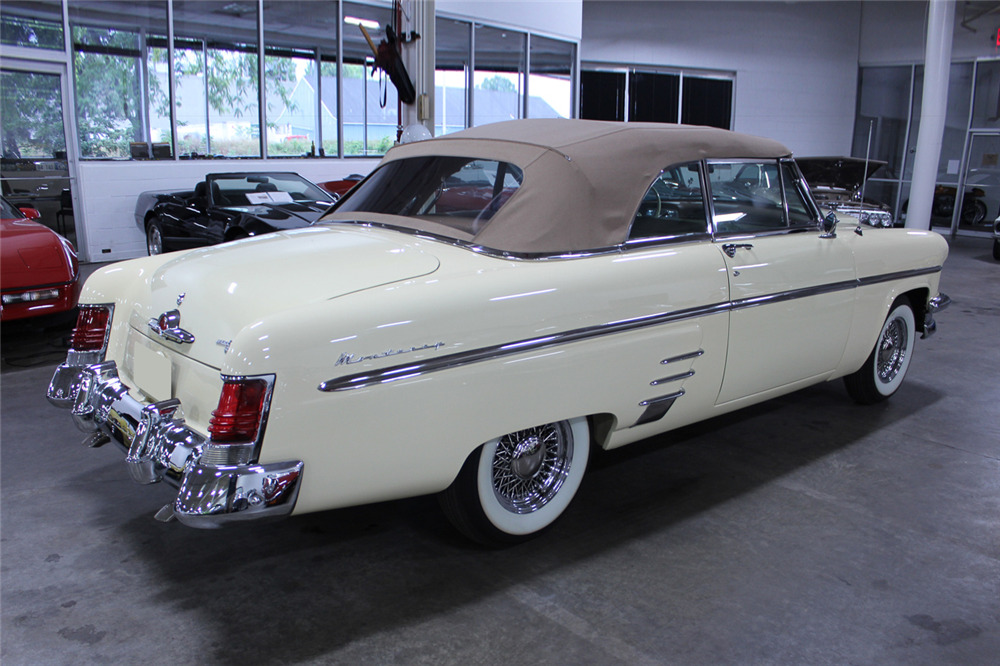 1954 MERCURY MONTEREY CONVERTIBLE - Rear 3/4 - 229845