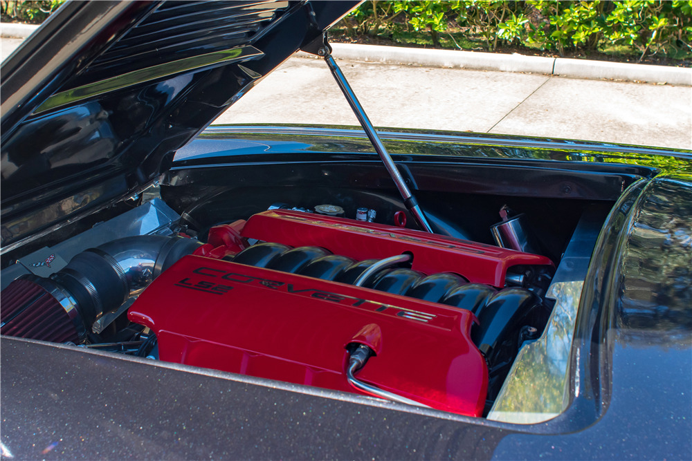 1958 CHEVROLET CORVETTE CUSTOM ROADSTER - Engine - 230015