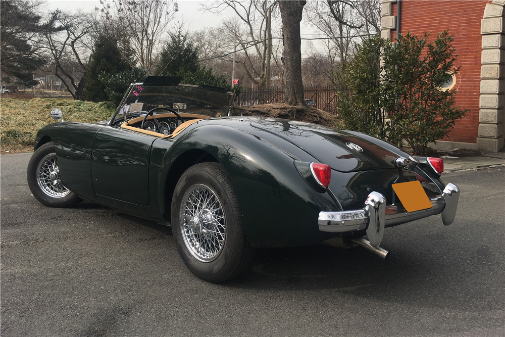 1959 MGA ROADSTER - Rear 3/4 - 230033