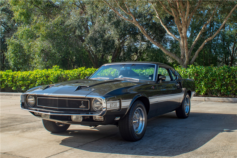 1969 SHELBY GT500 - Front 3/4 - 230047
