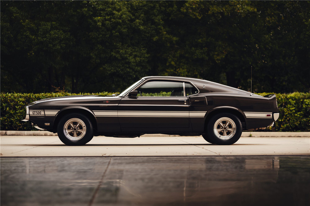 1969 SHELBY GT500 - Side Profile - 230047
