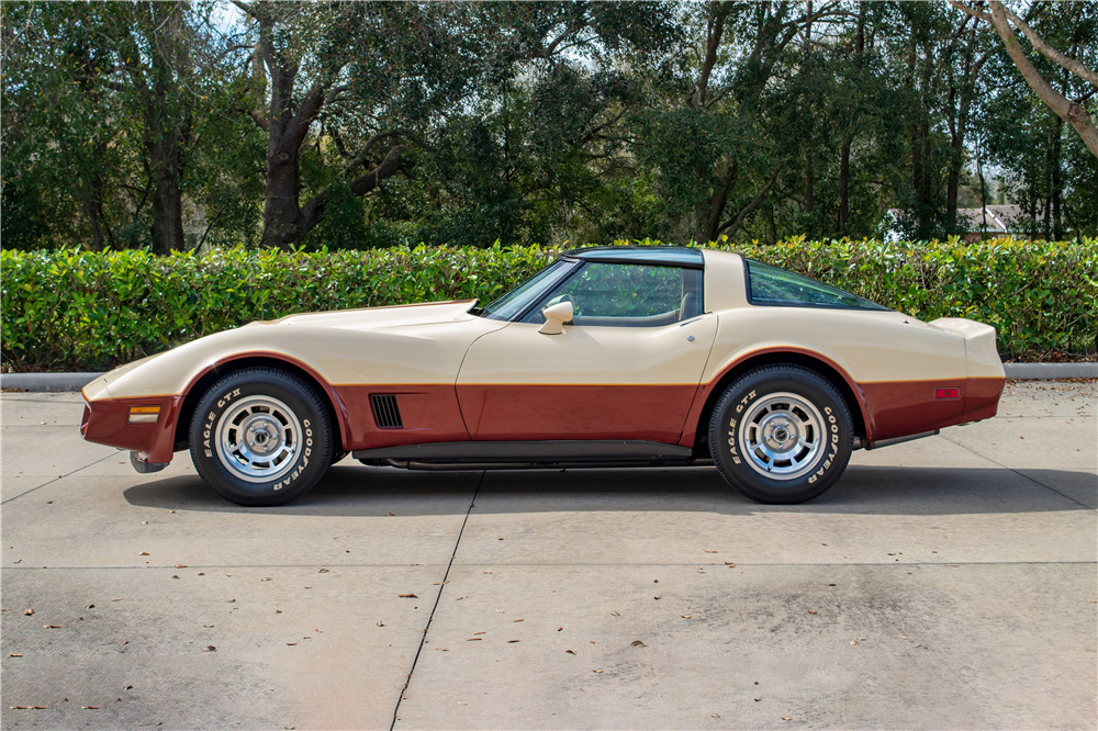 1981 CHEVROLET CORVETTE ZL1 CUSTOM COUPE - Side Profile - 230076