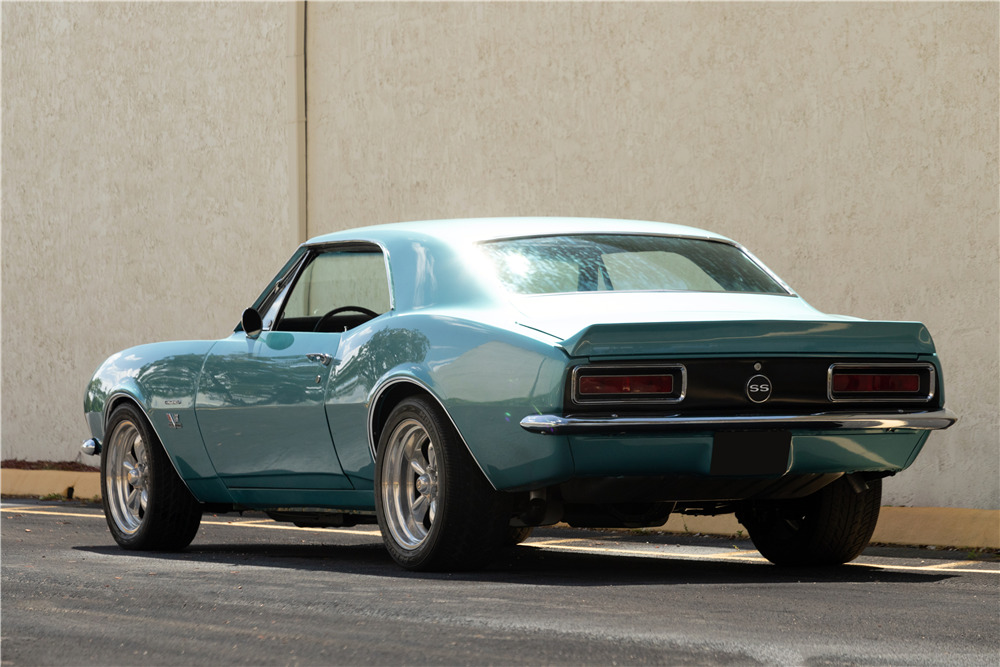 1967 CHEVROLET CAMARO - Rear 3/4 - 230113