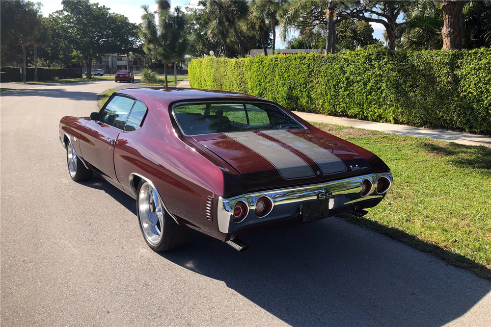 1971 CHEVROLET CHEVELLE SS CUSTOM COUPE - Rear 3/4 - 230171