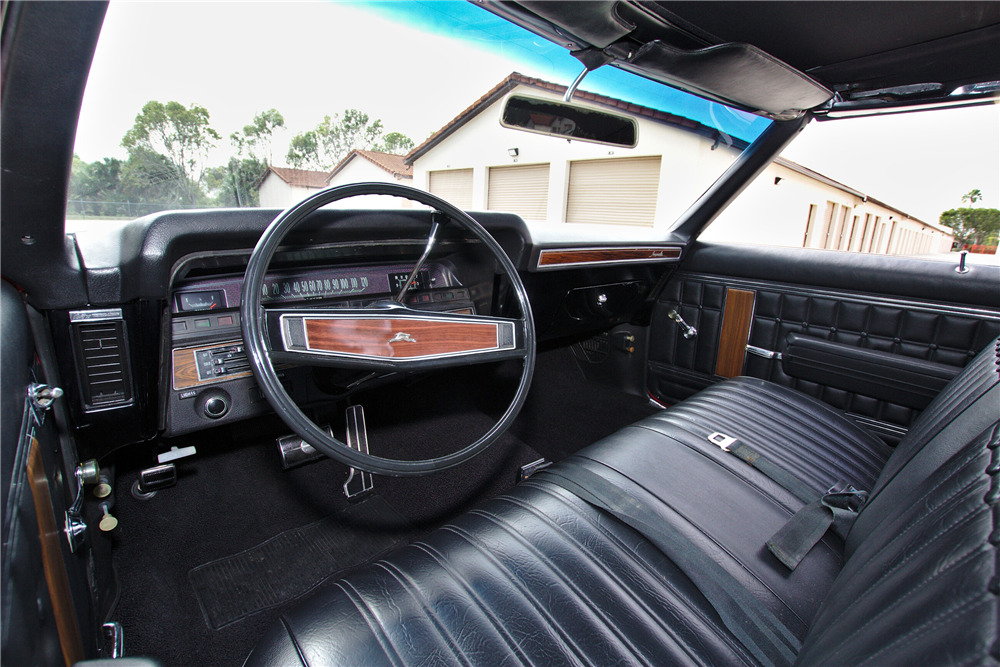 1970 CHEVROLET IMPALA CONVERTIBLE - Interior - 230182