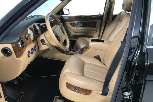 2003 BENTLEY ARNAGE R - Interior - 230197