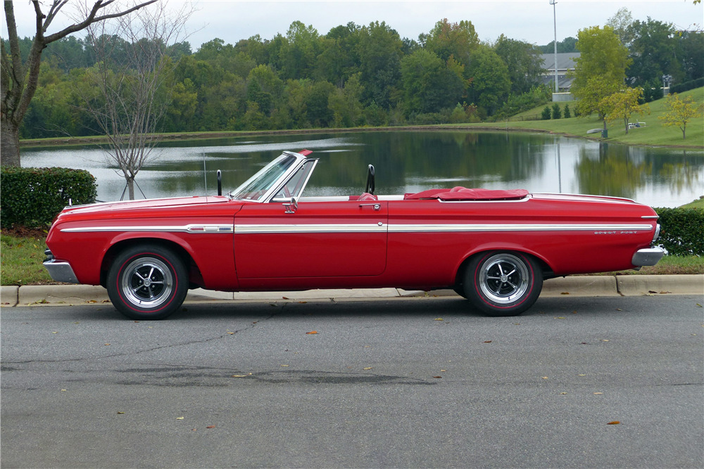 1964 PLYMOUTH SPORT FURY CONVERTIBLE - Side Profile - 230311