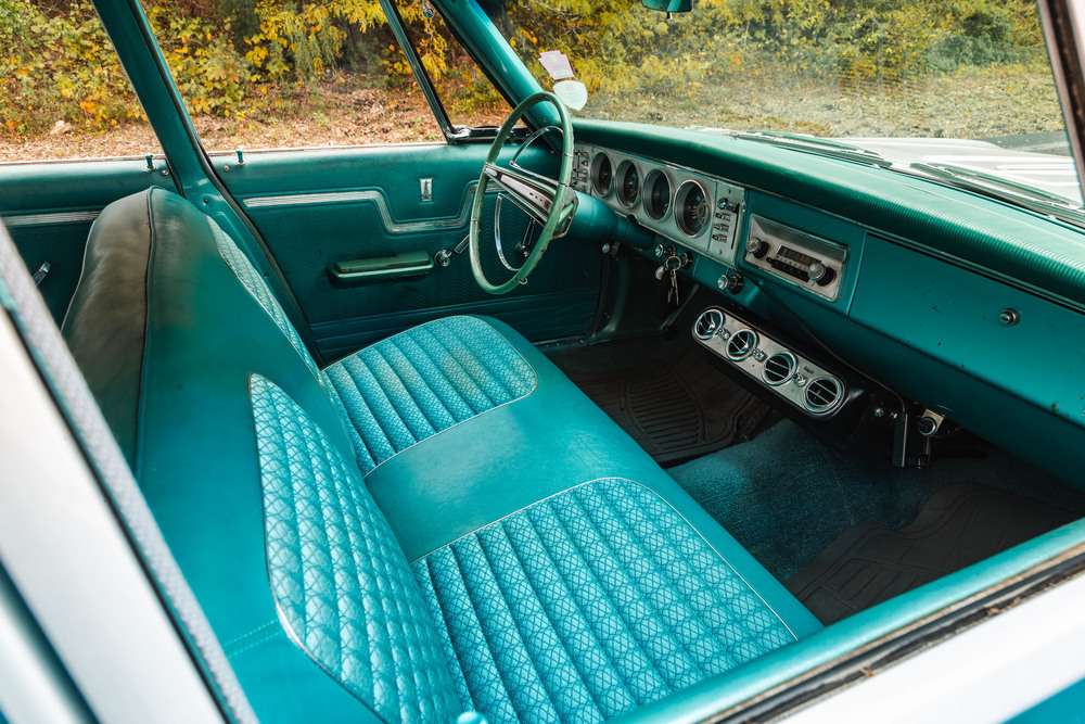 1964 PLYMOUTH BELVEDERE CUSTOM STATION WAGON - Interior - 230627