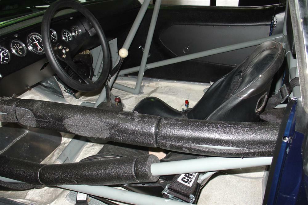 1970 PLYMOUTH CUDA AAR TRANS AM RACE CAR - Interior - 23076