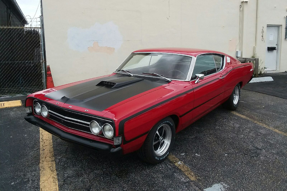 1968 FORD FAIRLANE 500 - Front 3/4 - 230906
