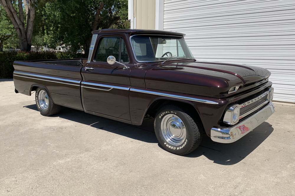 1965 CHEVROLET C10 PICKUP - Front 3/4 - 231238
